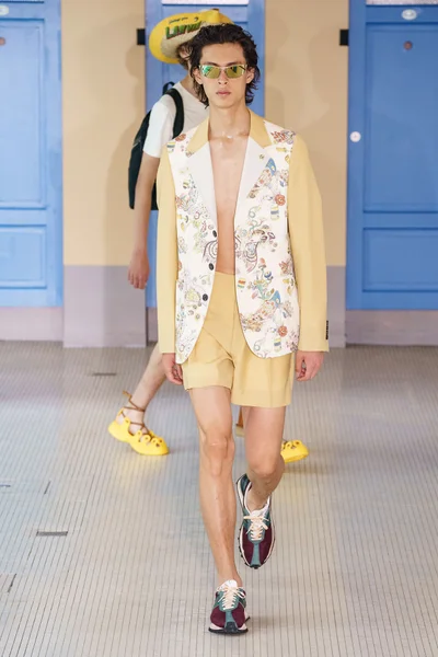 Look 59